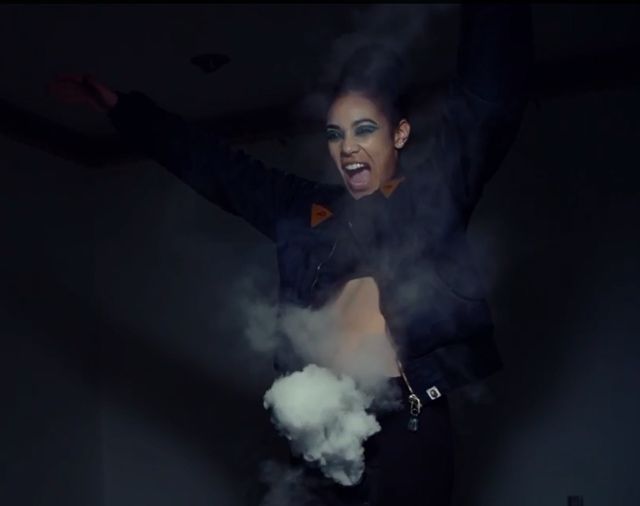 Miley Cyrus i jej złote zęby (FOTO+VIDEO)