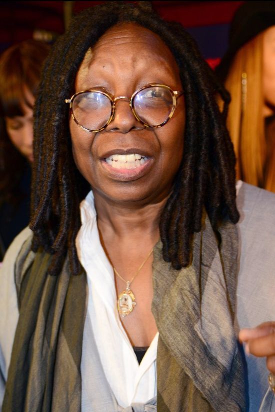 Whoopi Goldberg znów puściła bąka na wizji [VIDEO]
