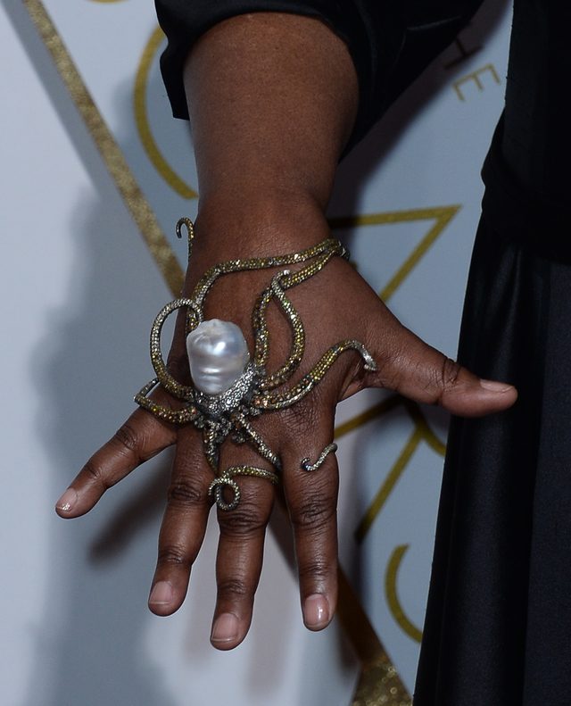 Pająk i tatuaże na czerwonym dywanie oscarowej gali (FOTO) Pająk i tatuaże na czerwonym dywanie oscarowej gali (FOTO)