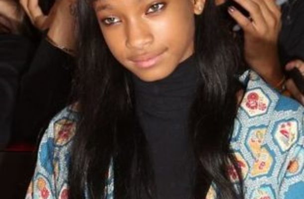 14-letnia Willow Smith uwalnia sutki (FOTO)