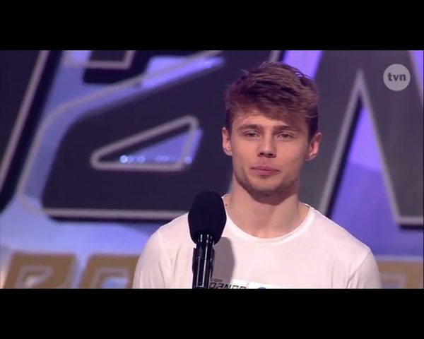 Przystojny Michał Kalcowski, wzruszający Włodek Kołobycz 