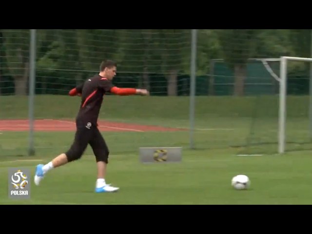 Popisowa bramka Szczęsnego [VIDEO]