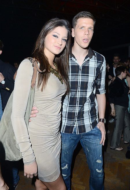 Wojciech Szczęsny z dziewczyną na gali Playboya (FOTO)