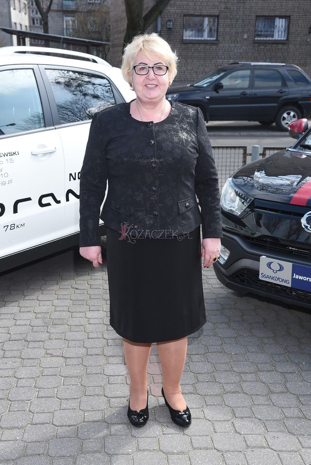 Wiosenny lans na imprezie samochodowej (ZDJĘCIA)