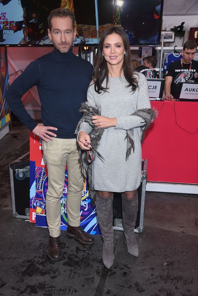 Gwiazdy kwestowały na rzecz Wielkiej Orkiestry Świątecznej Pomocy (FOTO) Gwiazdy kwestowały na rzecz Wielkiej Orkiestry Świątecznej Pomocy (FOTO)