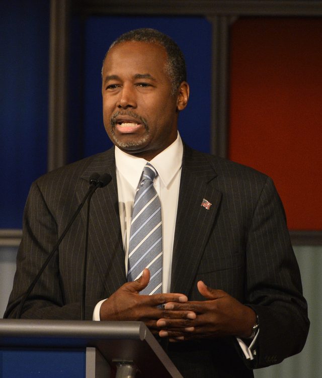 Jeb Bush: Tak, do diabła! Zabiły Hitlera - dziecko Jeb Bush: Tak, do diabła! Zabiły Hitlera - dziecko