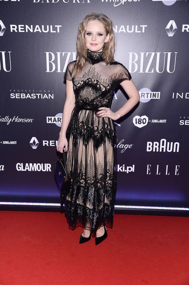 Kalicka czy Wróblewska - która wyglądała lepiej w długiej sukience na pokazie Bi Kalicka czy Wróblewska - która wyglądała lepiej w długiej sukience na pokazie Bi