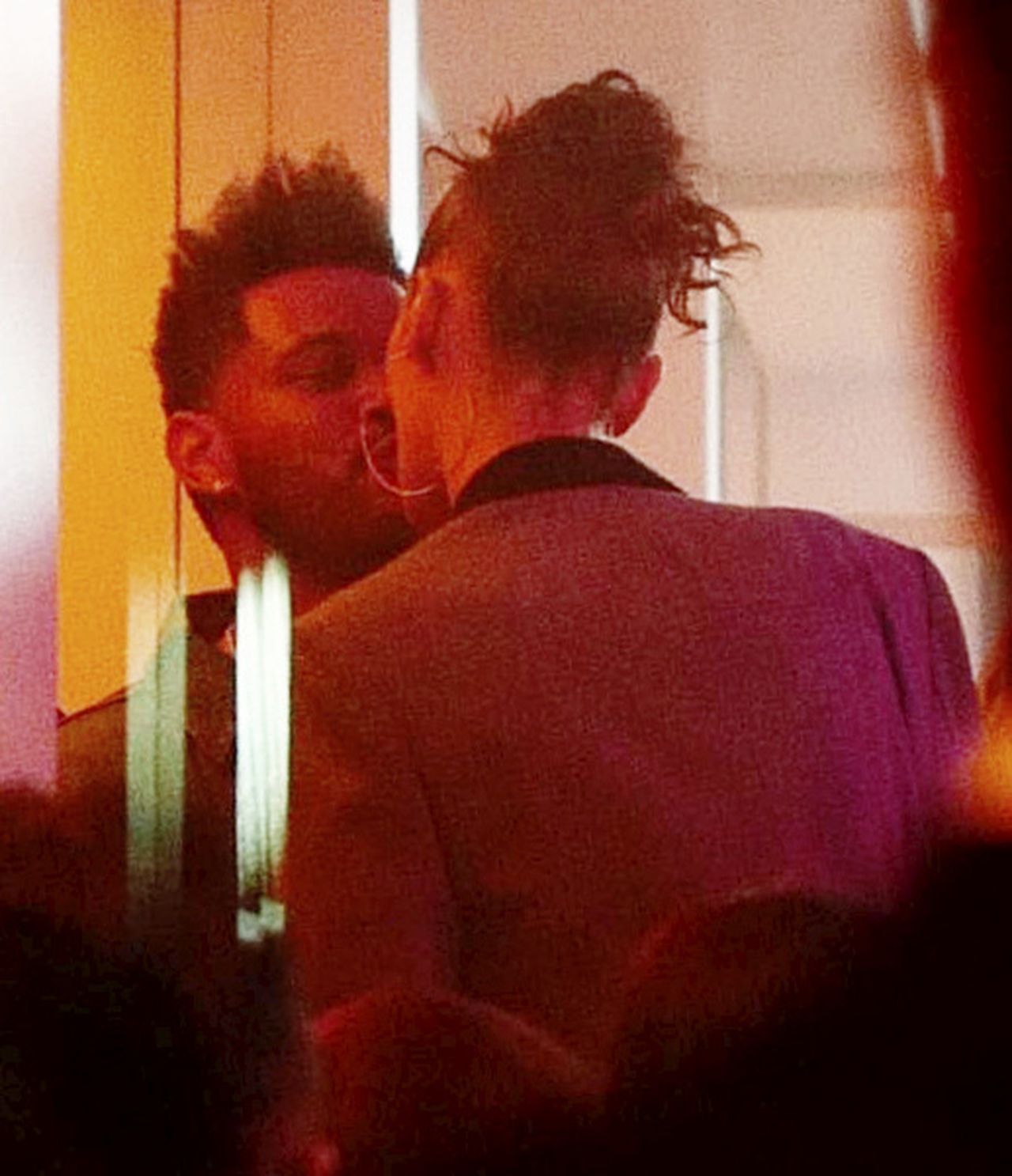 Bella Hadid wysłała na Instagramie znak do The Weeknd 