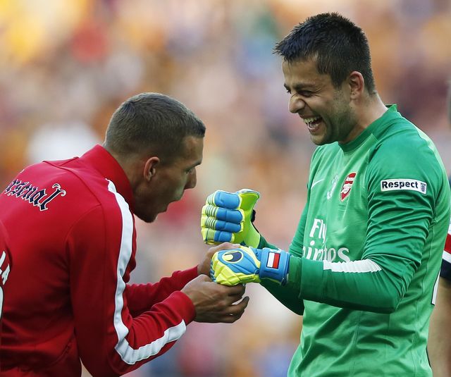 Wzruszające powitanie Łukasza Fabiańskiego po Euro 2016 (VIDEO)