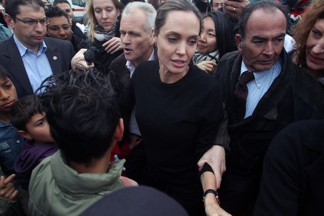 Angelina Jolie nie chce, aby jej dzieci odwiedziły obóz uchodźców