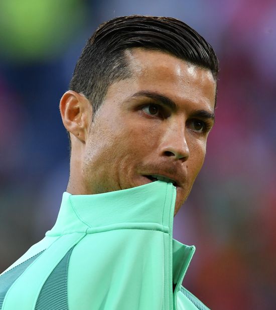 Robert Lewandowski to całkowite przeciwieństwo Cristiano Ronaldo (VIDEO)