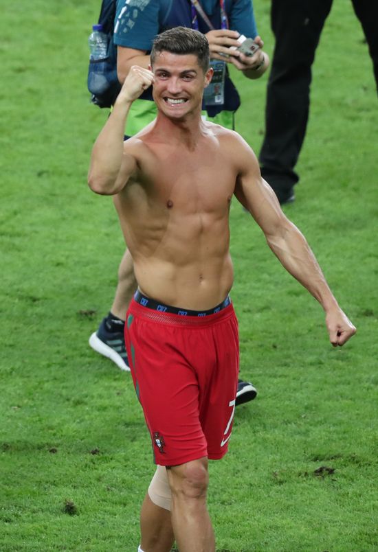 Cristiano Ronaldo przechodzi do... MMA?! (FOTO)