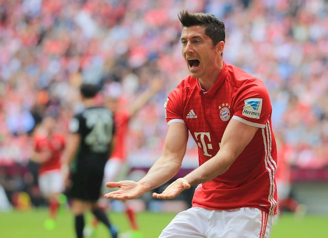 Robert Lewandowski musiał NAGLE zejść z boiska! Czy zagra z Realem Madryt? Robert Lewandowski musiał NAGLE zejść z boiska! Czy zagra z Realem Madryt?