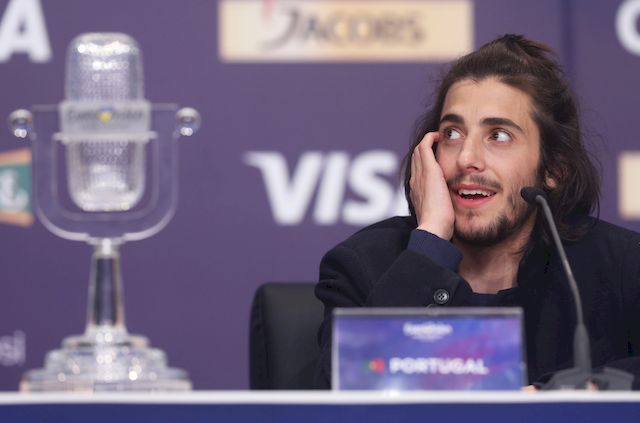 Salvador Sobral jest ciężko chory, czy to... ŚCIEMA?