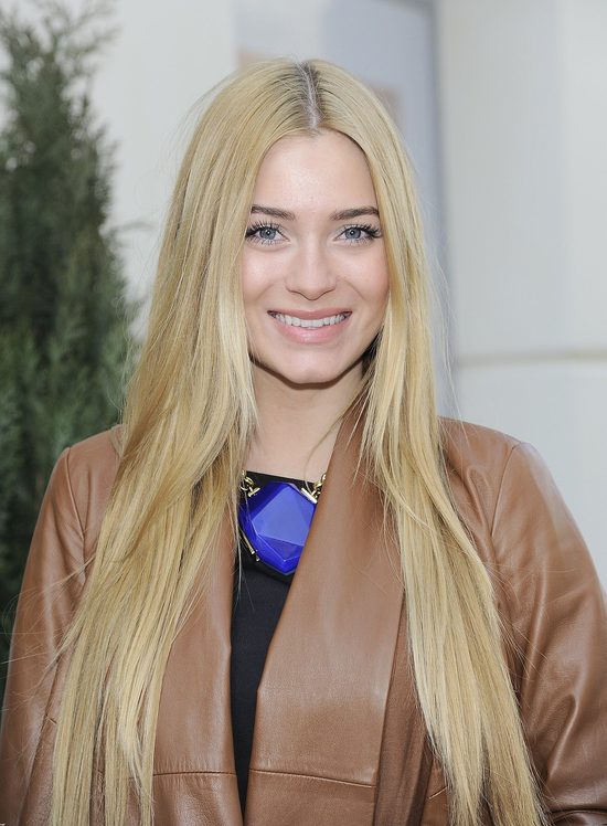 Makijażystka robi krzywdę Marcelinie Zawadzkiej? (FOTO)