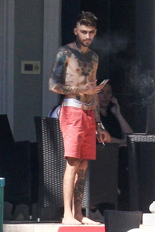 Porzucony Zayn Malik topless (ZDJĘCIA)