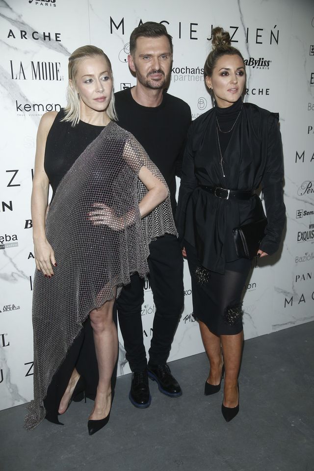 Biust Kubickiej i białe kozaczki Fijał na pokazie Macieja Zienia (ZDJĘCIA) Biust Kubickiej i białe kozaczki Fijał na pokazie Macieja Zienia (ZDJĘCIA)