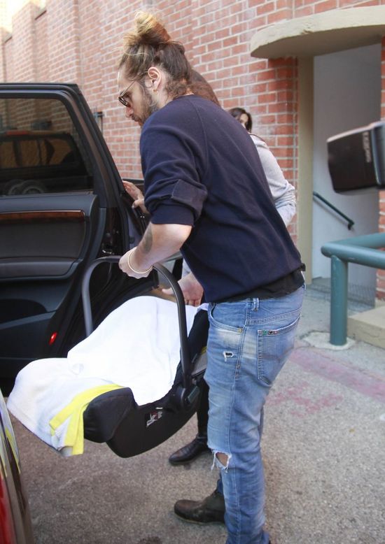 Tak wygląda Zoe Saldana miesiąc po urodzeniu bliźniaków 