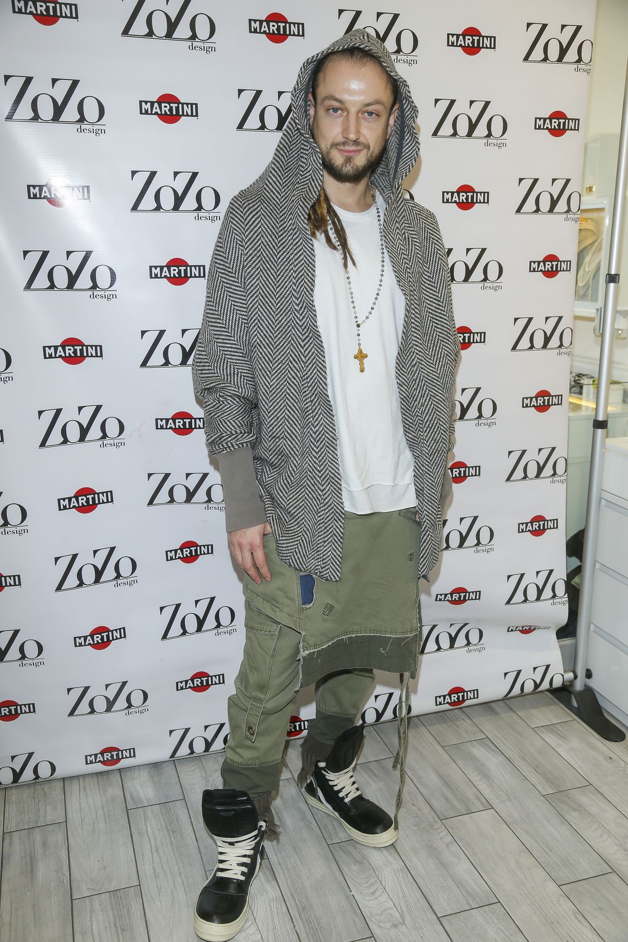 Rozenek w swetrze od Balenciagi i Wiśniowska w sexy dżinsach (ZDJĘCIA)