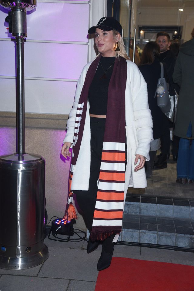 Natasza Urbańska w różowych włosach i inne gwiazdy na otwarciu butiku Natasza Urbańska w różowych włosach i inne gwiazdy na otwarciu butiku