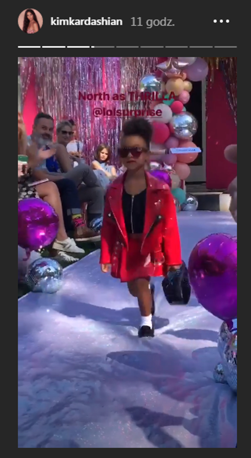 North West została MODELKĄ! Zobaczcie, jak szła po wybiegu