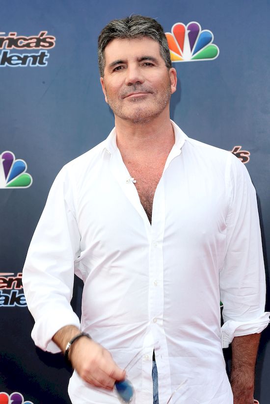 Nowe zęby Simona Cowella aż RAŻĄ! Piękna klawiatura?