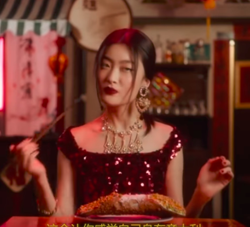 Dolce&Gabbana wycofuje produkty z Chin! Ich reklama oskarżona o RASIZM!