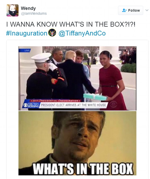 Melania Trump dała Michelle Obamie PREZENT - internet zwariował, bo...