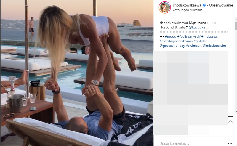 Chodakowska nie wstydziła się TAK bawić z mężem na plaży!