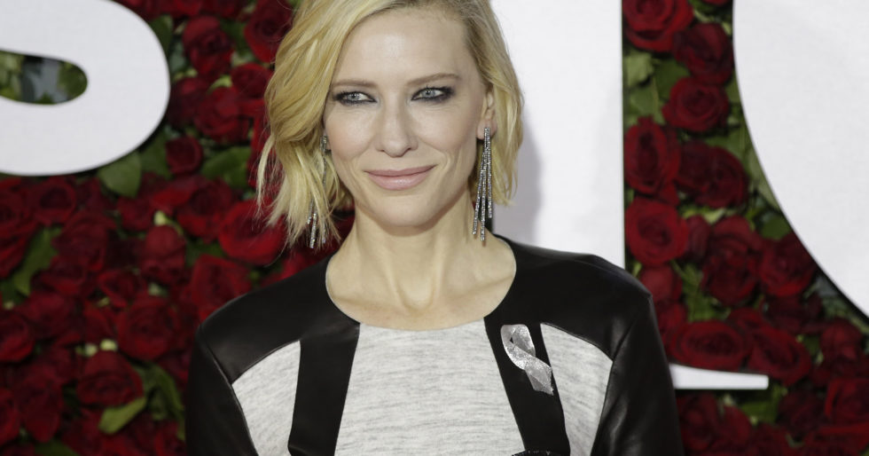 Cate Blanchett pokazała… penisa Donalda Trumpa u Jimmy’ego Fallona?! Cate Blanchett pokazała… penisa Donalda Trumpa u Jimmy’ego Fallona?!