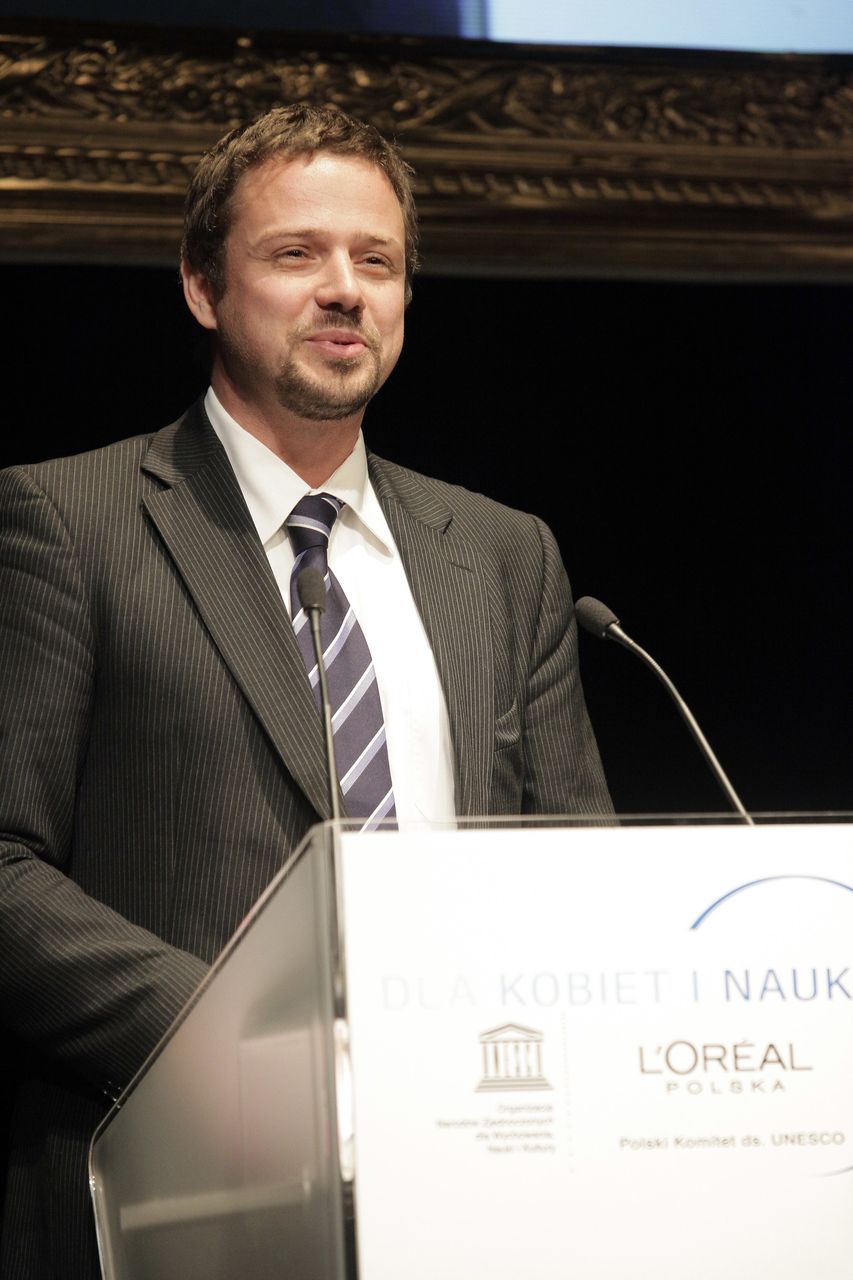 Rafał Trzaskowski jest MILIONEREM! Majątek prezydenta Warszawy PORAŻA!