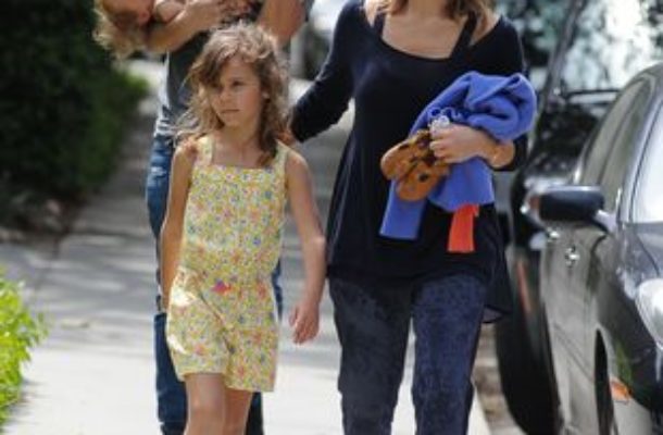 Rodzinne popołudnie w wydaniu Jessiki Alby (FOTO)