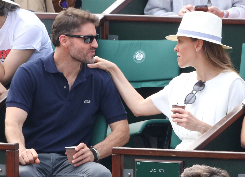 Hilary Swank wzięła sekretny ślub! Znamy szczegóły. Było na BOGATO!