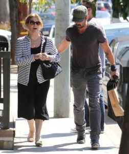 Przykładny synek – Colin Farrell (FOTO)