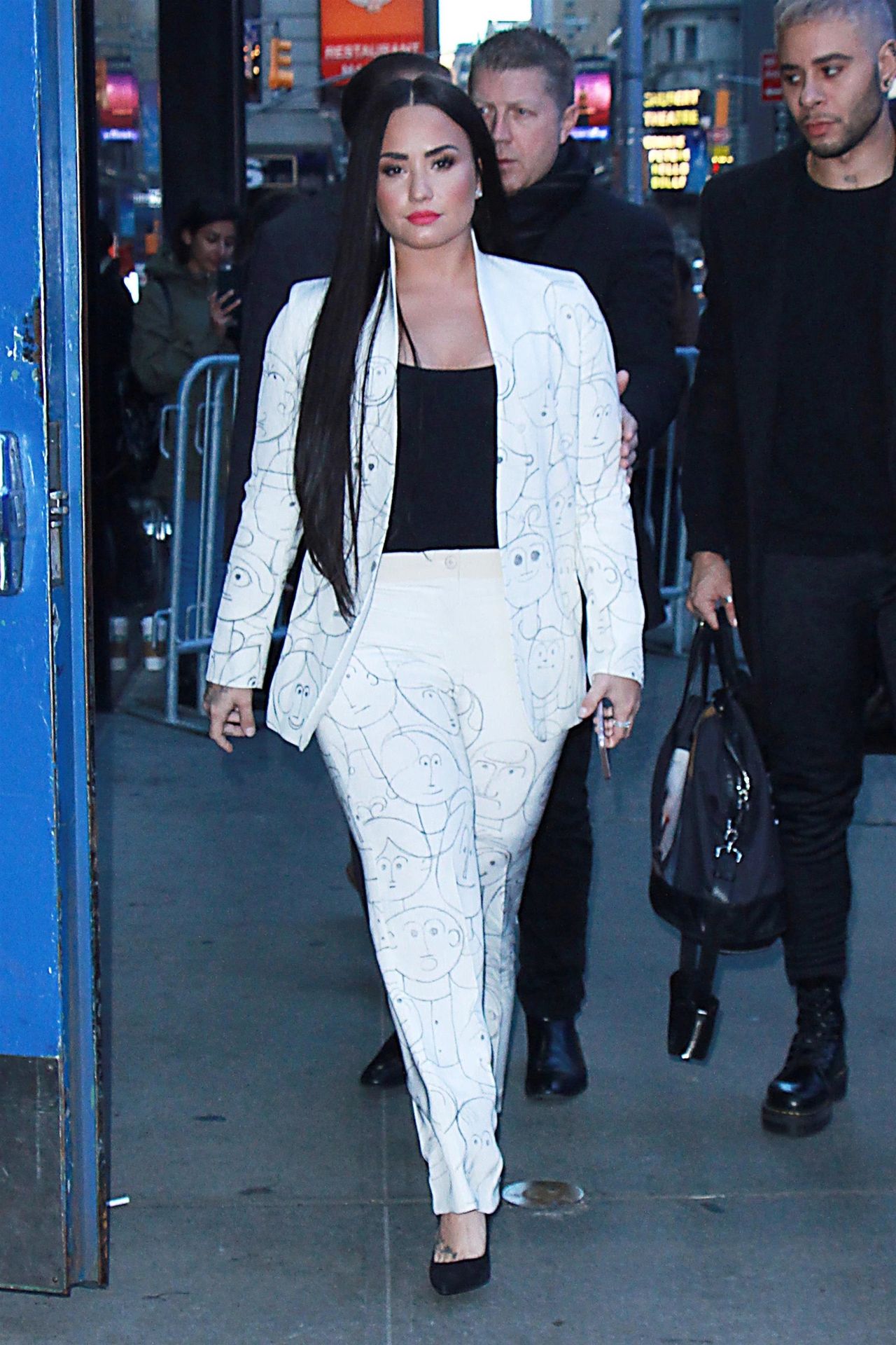 Demi Lovato w TEN sposób odcięła się od przeszłości! Jest wreszcie trzeźwa!