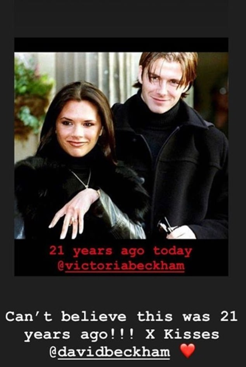 Victoria Beckham dziś wygląda inaczej. Na starym zdjęciu wygląda, jak inna osoba