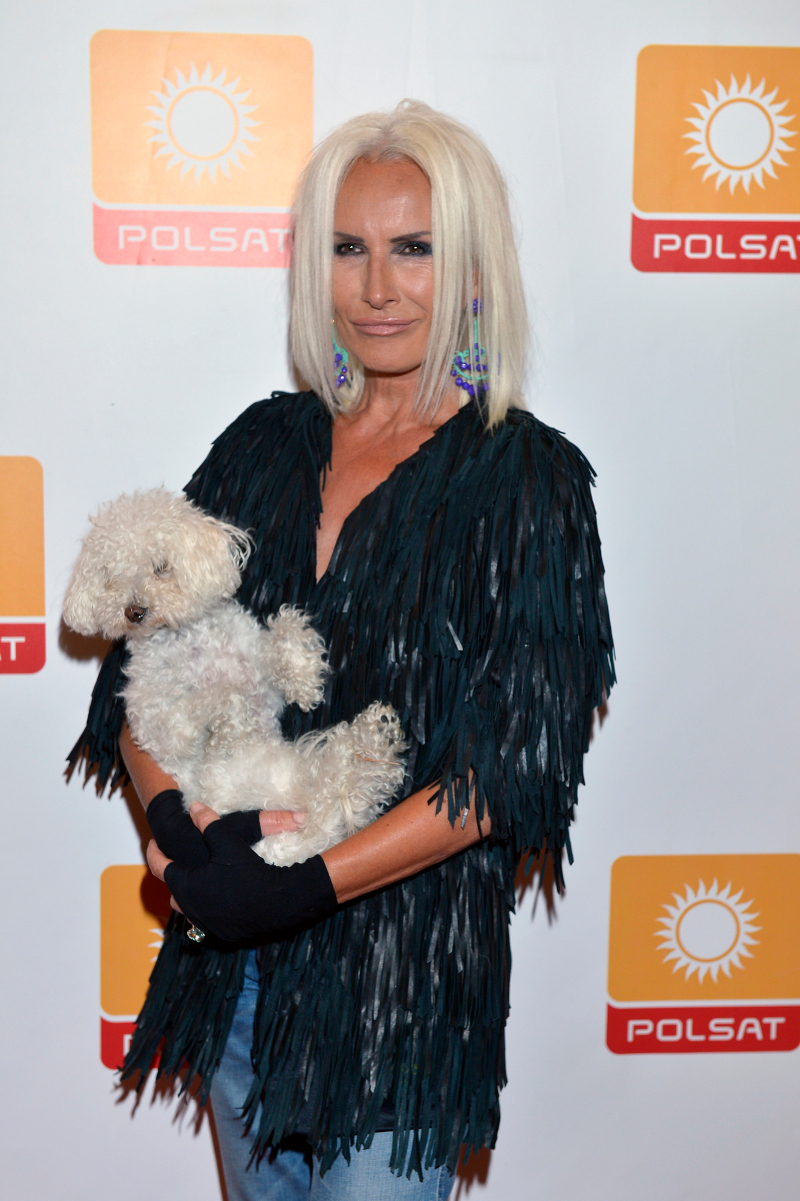 Suczka Ramona tęskni za Korą! Nie chce jeść Suczka Ramona tęskni za Korą! Nie chce jeść