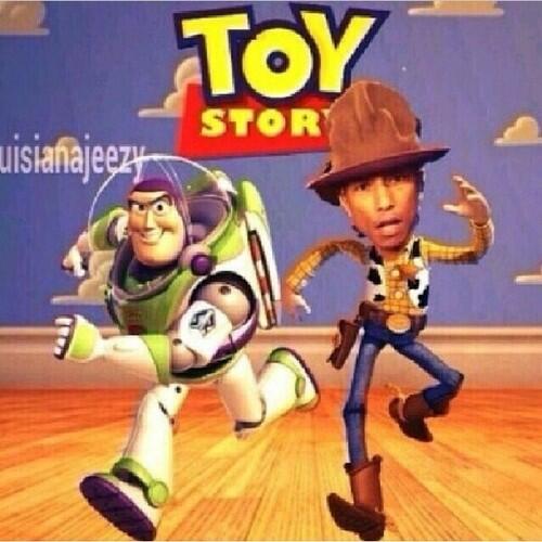 Kapelusz Pharrella Williamsa z Grammy stał się hitem (FOTO) Kapelusz Pharrella Williamsa z Grammy stał się hitem (FOTO)