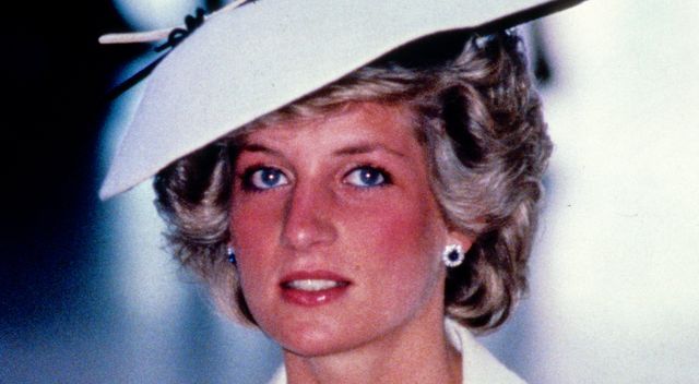 OTO dlaczego księżna Diana tak często łamała protokół królewski 