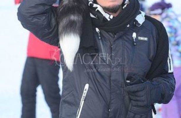 Tomek Jacyków uczy się jeździć na nartach (FOTO)