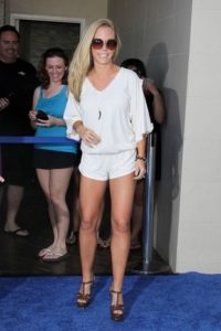 Kendra Wilkinson tańczy sambę [VIDEO]