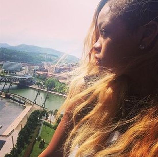 Rihanna chwali się fotkami z Hipszpanii Rihanna chwali się fotkami z Hipszpanii
