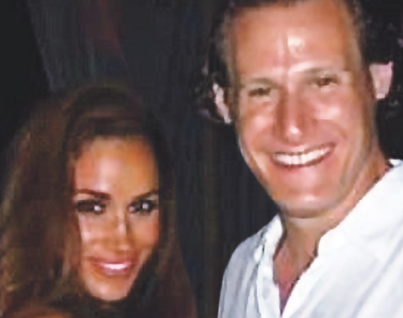 Są zdjęcia z pierwszego ślubu Meghan Markle! Zobaczcie jej sukienkę!