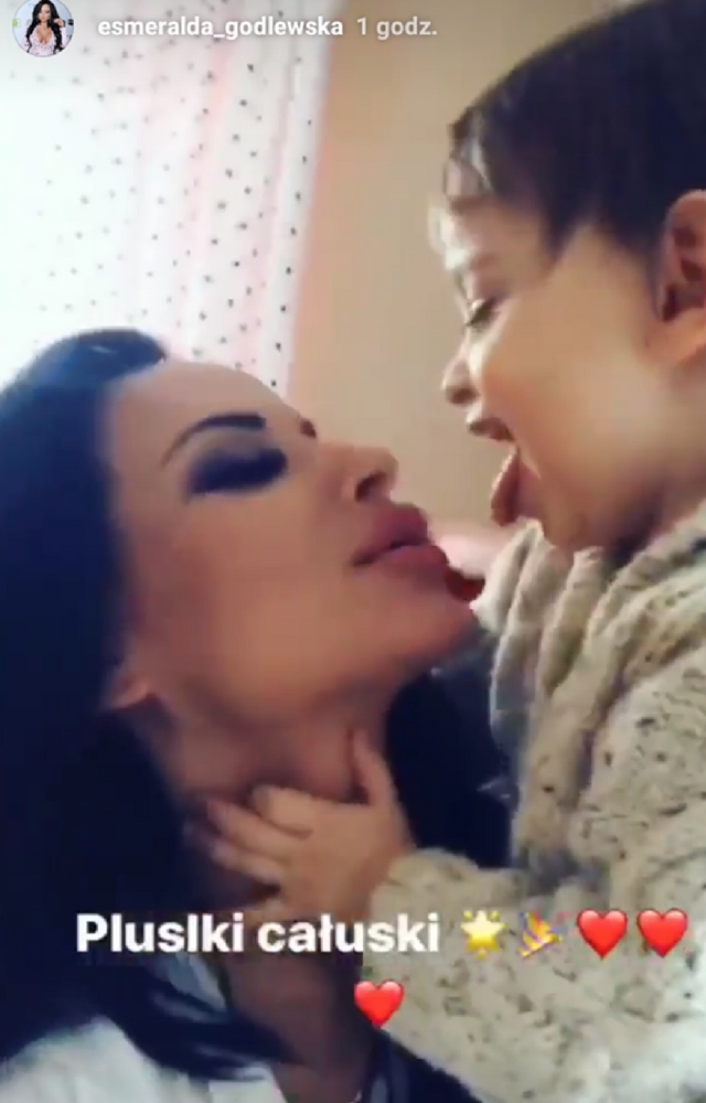 Esmeralda Godlewska ratuje swój wizerunek pokazując SYNA! 