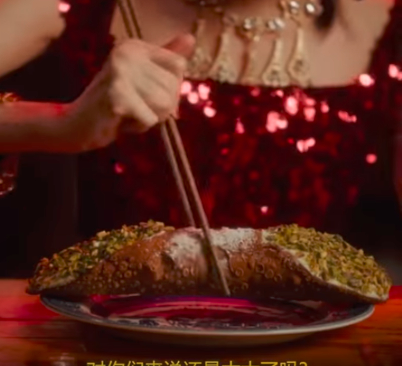 Dolce&Gabbana wycofuje produkty z Chin! Ich reklama oskarżona o RASIZM!