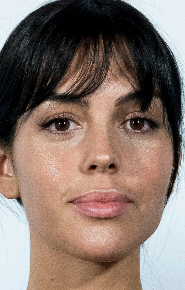 Dziewczyna Cristiano Ronaldo chciała ukryć TO CO MA NA zębach! 