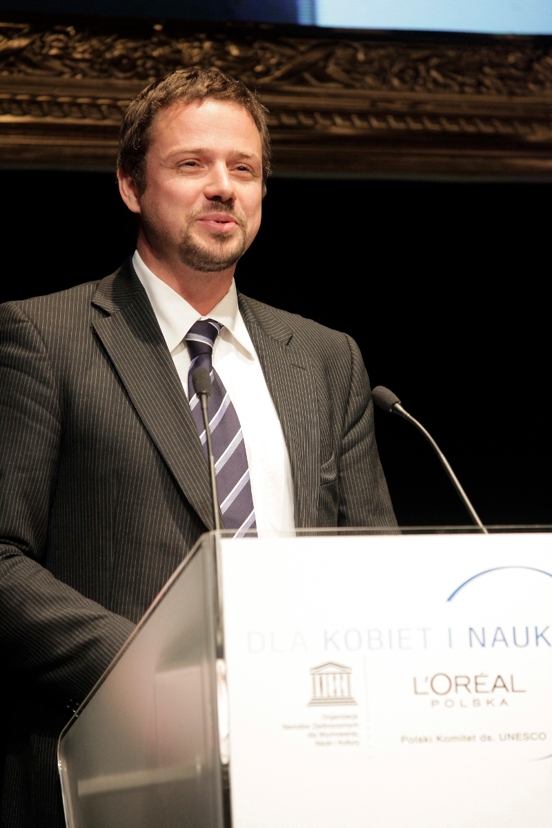 Rafał Trzaskowski nowym prezydentem Warszawy! Pochwalił się uroczym synem i żoną Rafał Trzaskowski nowym prezydentem Warszawy! Pochwalił się uroczym synem i żoną