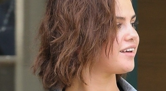 Selena Gomez w FATALNEJ stylizacji. Przytyła w święta?