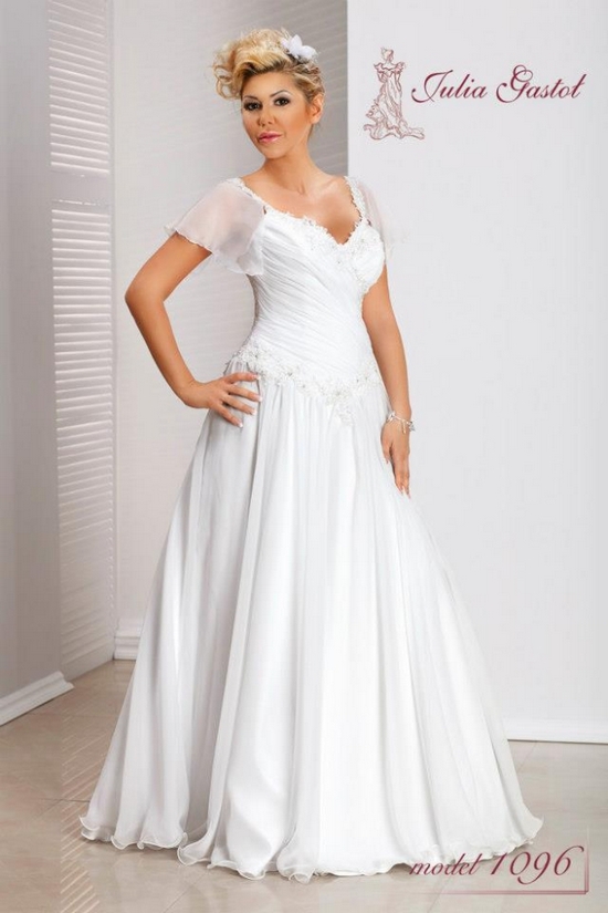 Iwona Węgrowska prosi projektantów o współpracę Iwona Węgrowska prosi projektantów o współpracę