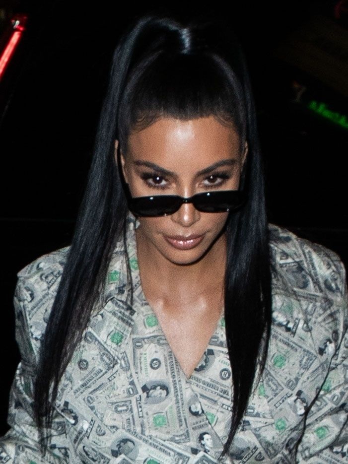 Kim Kardashian POMNIEJSZYŁA sobie pupę?! Fani w szoku